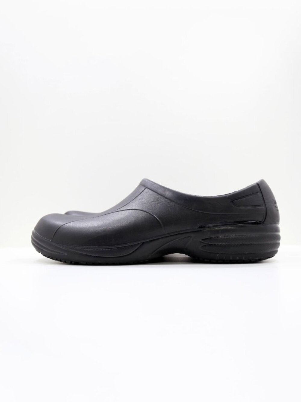TredSafe Pepper Black Rubber Slip Resistant Kitchen Work Clogs - Men's 12